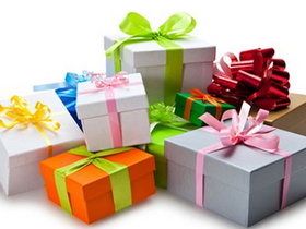 Пять способов оригинально упаковать подарок