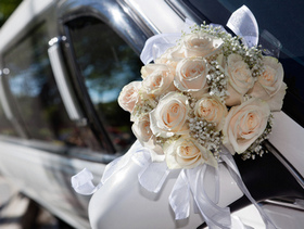 Сделать свадьбу красивой и незабываемой помогут флористы