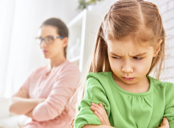 Парадоксы любви: злость детей на родителей и наоборот, как избежать