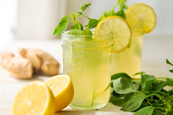 Лимонад с сиропом по-домашнему
