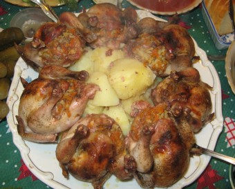 Цыплята-корнишоны: рецепты для сковороды, мангала и духовки