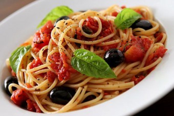 Спагетти по-итальянски: приготовление вкусного блюда в домашних условиях