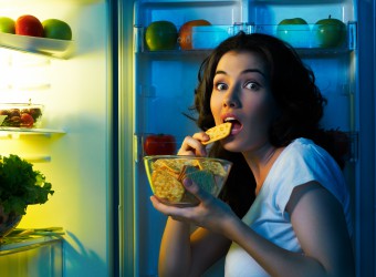 Что можно съесть на ночь, чтобы не не потолстеть?