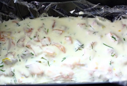 Сметанный мусс с лососем и сливочным сыром