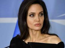 У написавшей завещание Анджелины Джоли парализовало лицо