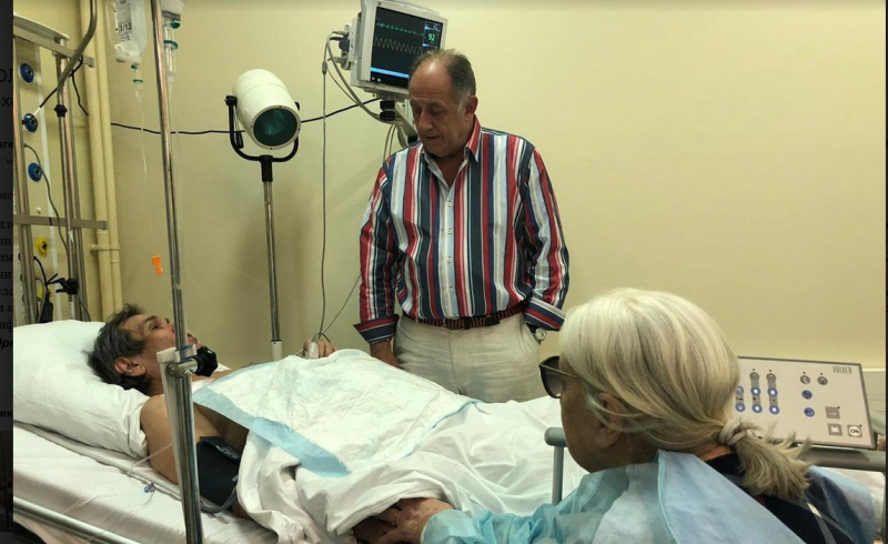 "Будет питаться через трубочку": появились фото с Алибасовым из больницы