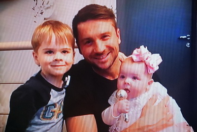 Новости дня: Сергей Лазарев впервые показал свою дочь