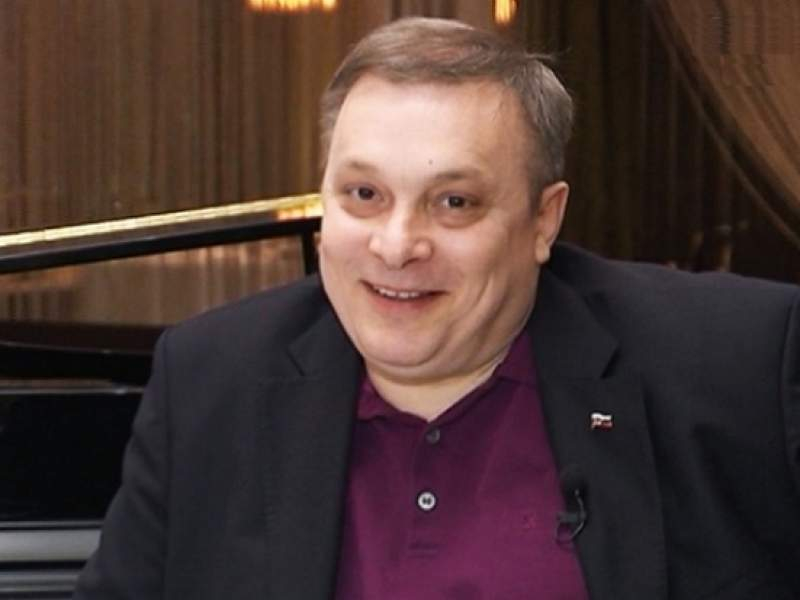 Новости дня: "Экстравагантная бездарность": Андрей Разин уверен в успехе Бузовой на "Евровидении"