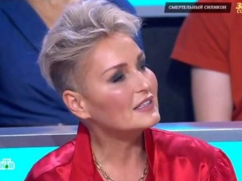Новости дня: 51-летняя дочь Федосеевой-Шукшиной показала ужасный шрам на теле