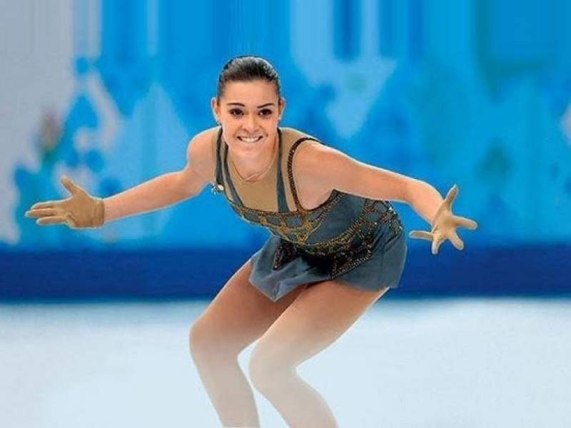Новости дня: Олимпийская чемпионка Аделина Сотникова выходила на лед под угрозой полного паралича