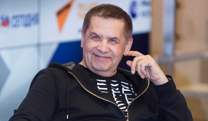 "До сих пор раздаем долги": оставшийся без работы Расторгуев взвыл из-за новой беды