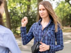 Бесплатное знакомство без регистрации «Друг вокруг»