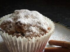 Кекс с манкой на кефире