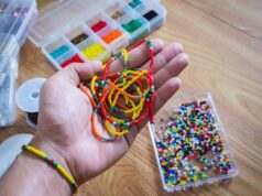 Плетение браслетов из резинок: мастер-класс