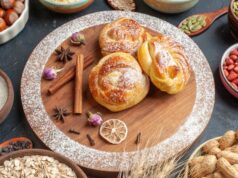 Вкусные дрожжевые плюшки