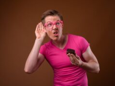 Как записать парня в телефоне смешно