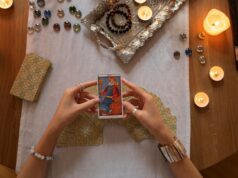 Расшифровка таро: 8 пентаклей