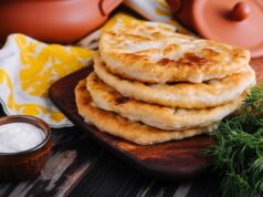 Грузинские лепешки из кукурузной муки мчади